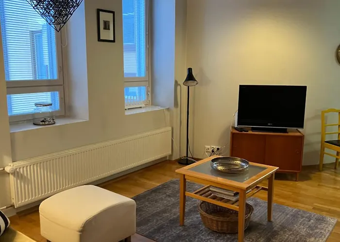 Saunallinen Kaksio Keskustassa Апартаменты Коккола